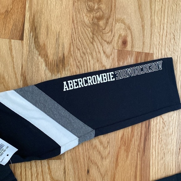 NWT Abercrombie Kids Leggings Girls 13/14 activewear workout Black stretch Logo - Picture 3 of 9
